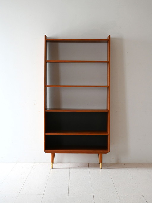 Bibliothèque scandinave en teck avec panneau arrière noir