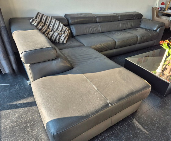 Image 1 of Sofá de cuero gris