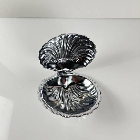 Image 1 of Zilverkleurige metalen doos, 1970