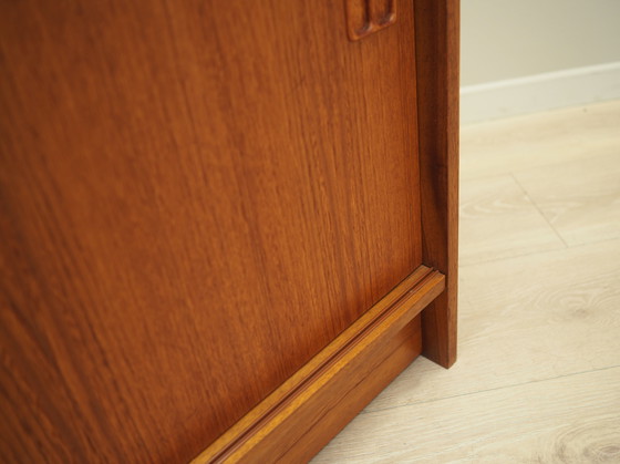 Image 1 of Gabinete de teca, diseño danés, década de 1960, producción: Dinamarca