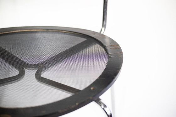 Image 1 of Chaise au design vintage avec structure chromée et dossier incurvé