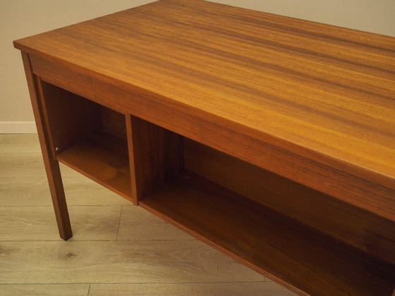 Escritorio danés de teca con seis cajones, chapado en madera, década de 1960. – Wood (photo 19 of 19)