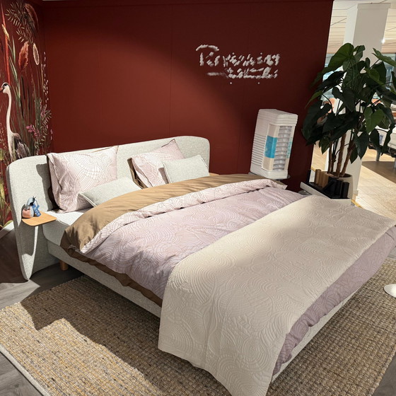 Image 1 of A-Sleep A-Moon box spring 180x200