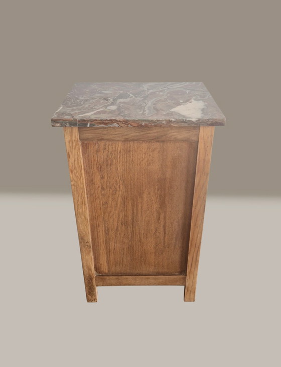 Image 1 of Meuble d’appoint style Art déco- Chêne sculpté- Années 1930