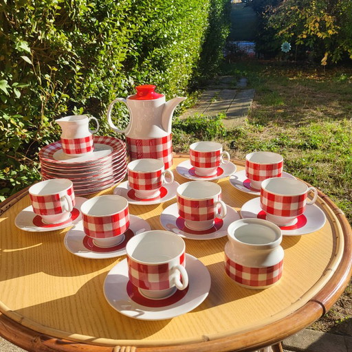 Vichy red and white checkered coffee/tea set, 1960-70