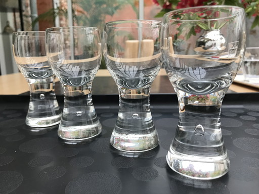 12 X Kosta Boda Porto Glasses