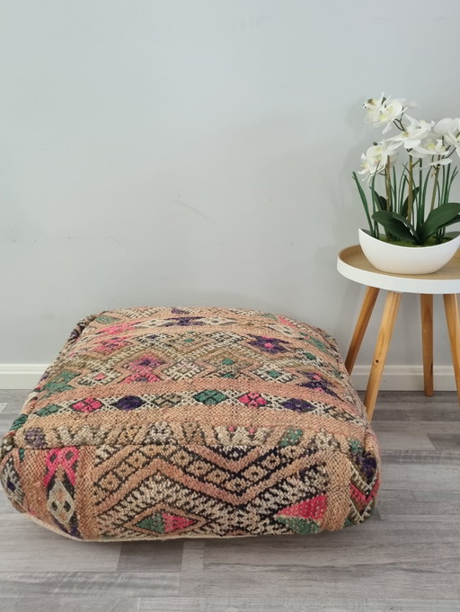 Vintage kilim pouf made of real wool