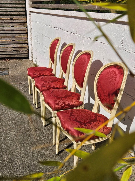 Image 1 of Set van 4 antieke Franse damaststoelen met medaillonmotief - gestoffeerde Louis XVI-stoelen - jaren 1900