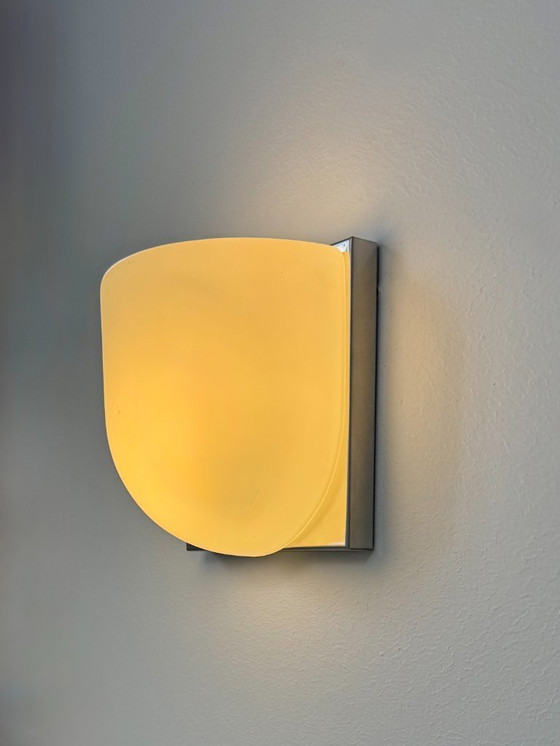 Image 1 of Applique vintage, cromo e vetro opalino, Francia, 1970