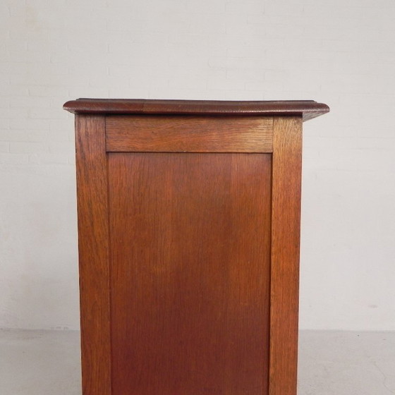 Eichenschrank mit Rollladen und einem Rollladen, 113 cm hoch, 1930er Jahre – Kommoden, Wood (photo 14 of 26)