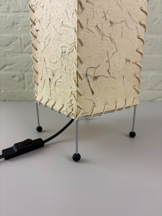 Image 1 of Lampe de table en papier Japandi par Tarogo – 1980