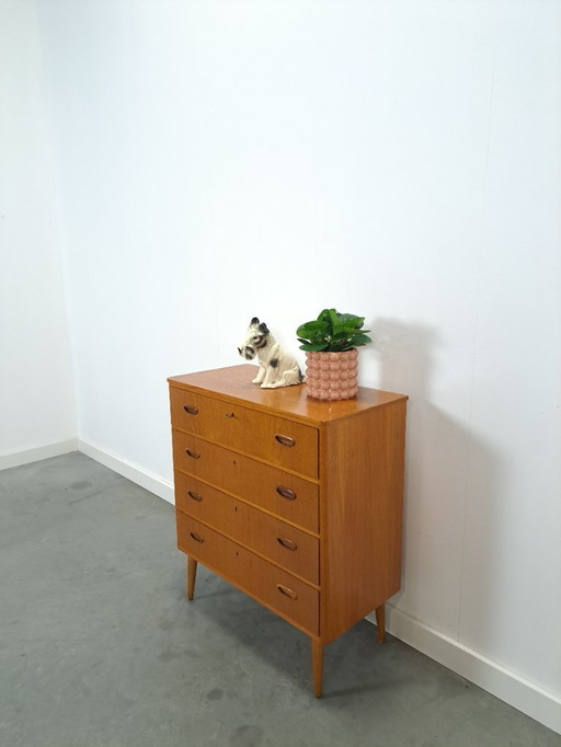 Commode en teck avec pieds inclinés, Suède