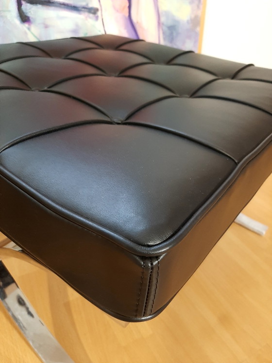 Image 1 of Knoll Set Barcelona New-Never Used Black Leather Design by Ludwig Mies Van Der Rohe and Lilly Reich (1929)