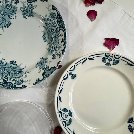 Image 1 of Set of 6 mismatched antique earthenware plates from Badonviller Saint Amand Amandinoise