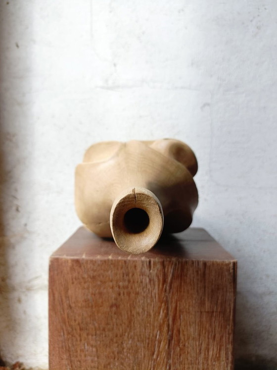 Carved Solid Oak Vase / Sculpture – Renat Shuteev, Wood (photo 8 of 8)