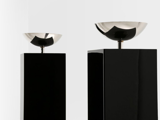 Image 1 of Michel Boyer, par de lámparas de pie de metal lacado en negro y niquelado, 1979