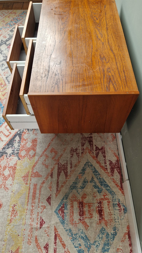 Image 1 of Vintage Deens design landekastje met 4 toffe laatjes