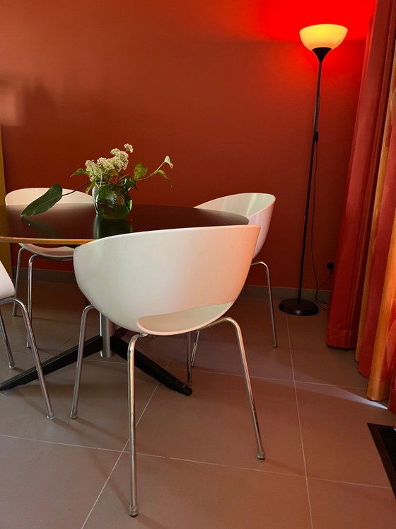 Image 1 of 4 chaises design Orbit Large de Sintesi (fabriquées en Italie)