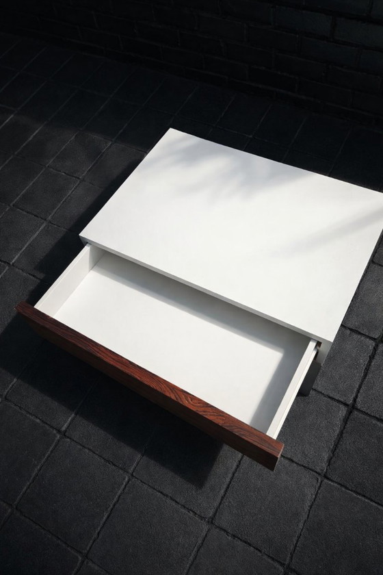 Image 1 of 2 tables de chevet design Interlübke
