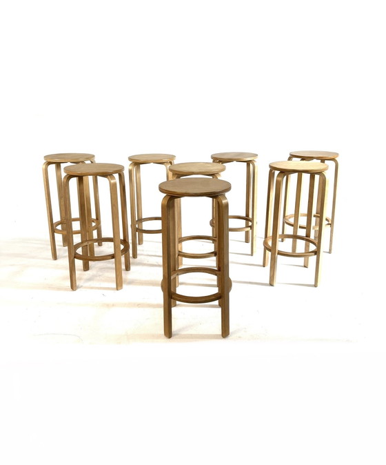 Image 1 of 8x tabouret de bar vintage en contreplaqué, style Alvar Aalto '80s