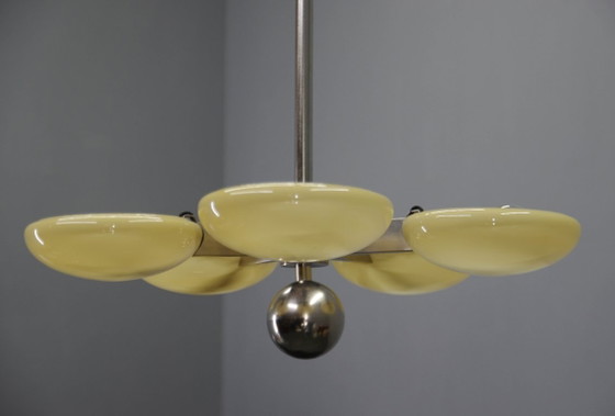 Image 1 of Uitzonderlijke Art Deco functionalistische kroonluchter met vernikkelde afwerking, jaren 1930