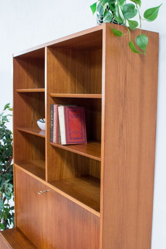 Image 1 of Credenza vintage Poul Hundevad in teak per segreteria