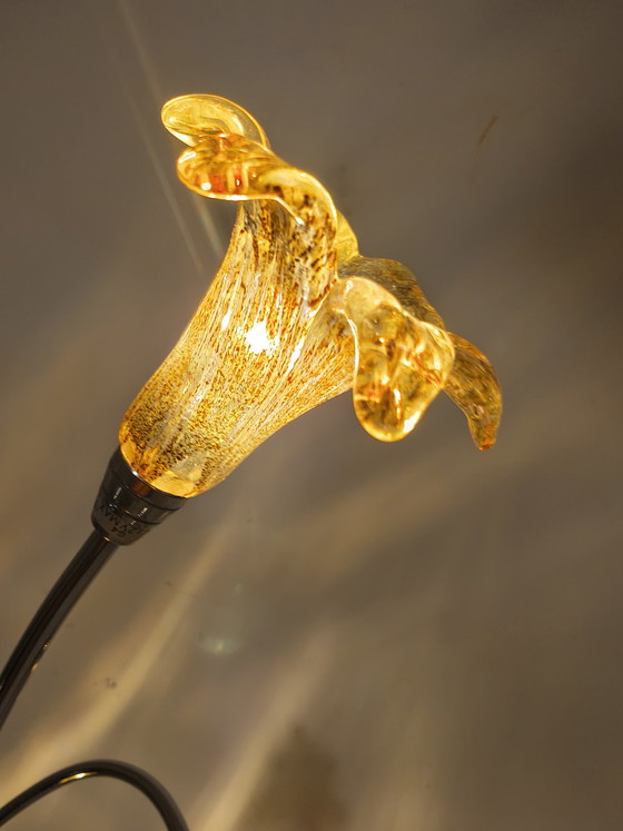 Image 1 of Lampe de table avec 2 abat-jour en verre G4 et variateur.