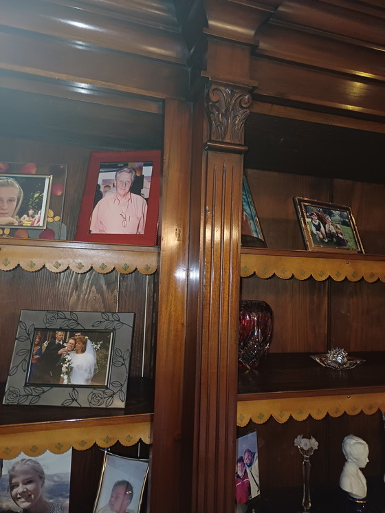 Image 1 of Biblioteca - Estantería abierta