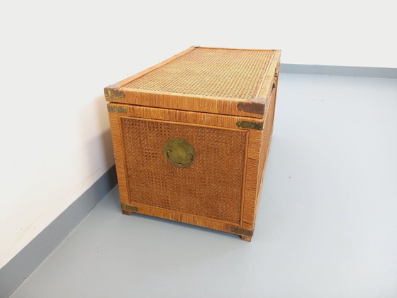 Image 1 of Baule vintage in legno, rattan, paglia e ottone