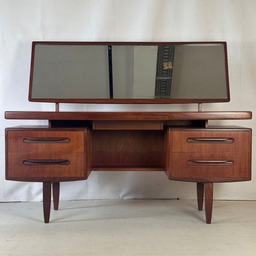 Viktor Wilkins for GPlan Teak “Fresco” Dresser, 1960s