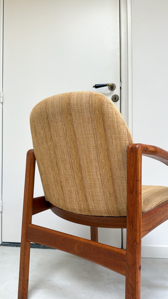 Image 1 of Sedia vintage danese in legno massello di teak.