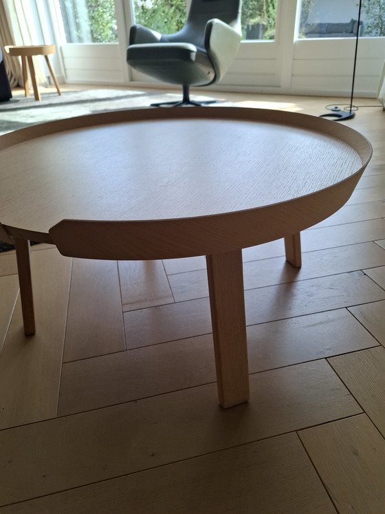 Image 1 of Mesa Muuto