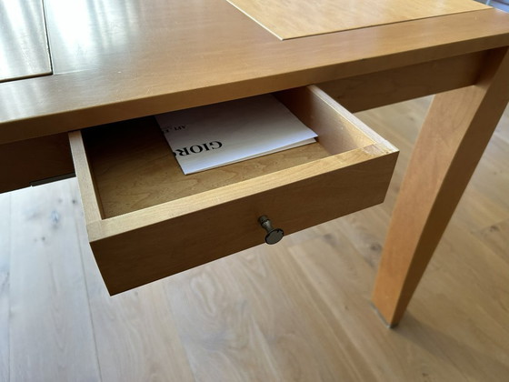 Image 1 of Hermosa mesa de comedor Giorgetti en muy buen estado.