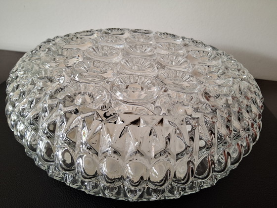 Image 1 of Plafonnier massif en verre « S » Flower des années 1970