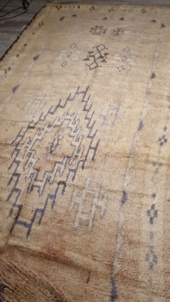 Image 1 of Beige Vintage rug, Moroccan carpet 170x375 cm
