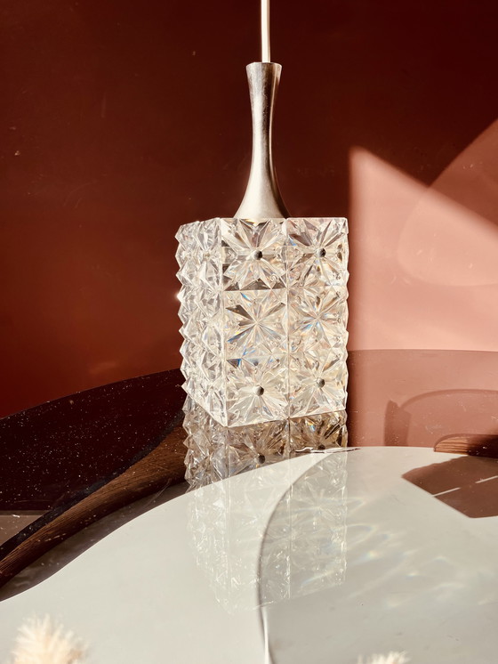 Image 1 of Lampada a sospensione in perle anni Settanta