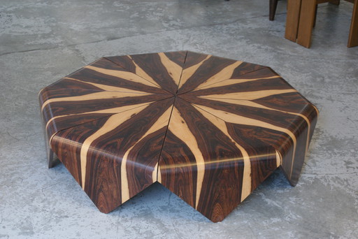 Table Basse Petala De Jorge Zalszulpin En Bois De Cocobolo