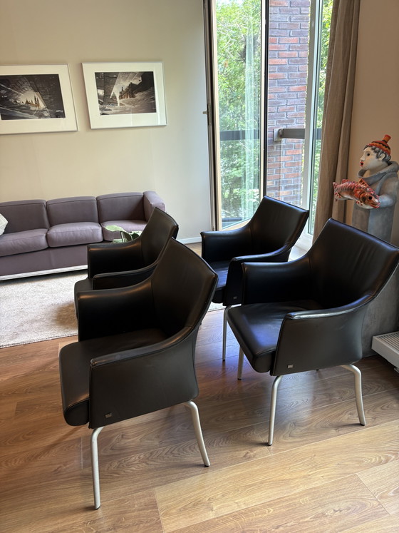 4 chaises de salle à manger en cuir Rolf Benz – Leather, Metal (photo 3 of 12)