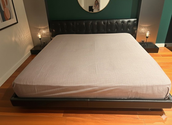 Image 1 of Jackie Poltrona Frau bed, ontwerp Jean Marie Massaud 2006