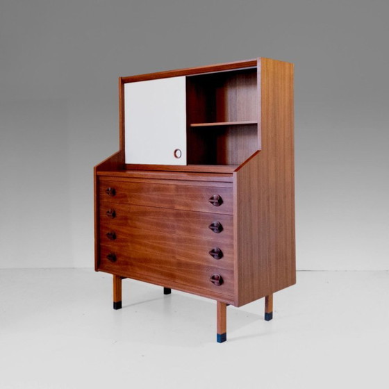 1x Mid Century Modern italienischer Holzschrank, George Coslin für 3V Arredamenti Padova (photo 5 of 16)