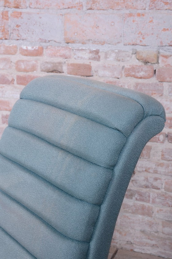 Een paar gerestaureerde Bauhaus-fauteuils van R. Slezak, model K32, chroom, Tsjechië, jaren 1930. – Textile (photo 13 of 34)