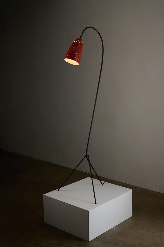 Lampadaire 'Grasshopper', Pays-Bas, années 1950, Aluminium, Fer, Rouge, Mid Century Modern (photo 3 sur 12)
