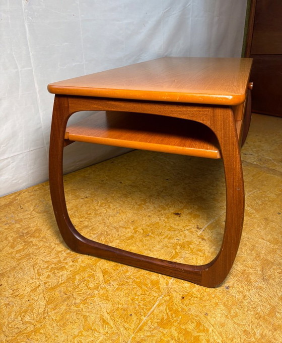 Vintage Parker Knoll Burlington Coffee Table | 1970s | Mid-Century Teak | Scandinavian Danish Style A – Wood (photo 6 of 8)