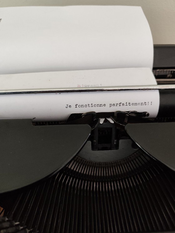 Image 1 of Machine à écrire Royal modèle Quiet De Luxe