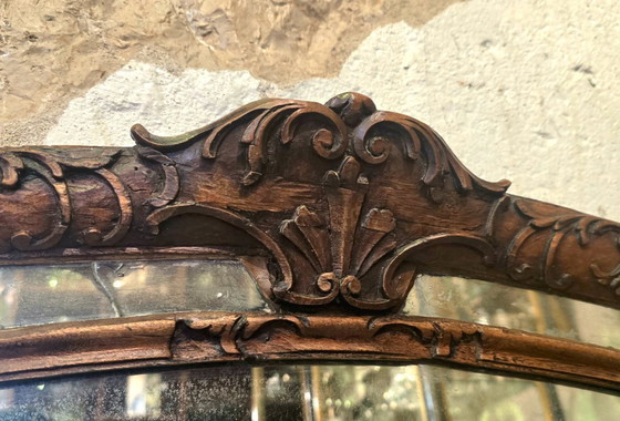 Image 1 of 18th-century period mirror in carved wood, Louis XV style