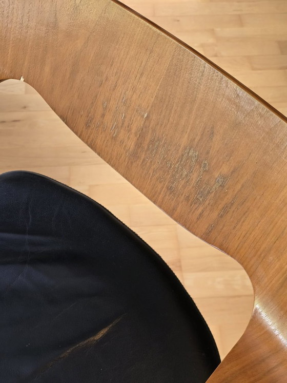 Image 1 of Sedia vintage Robin Day 675 per Habitat 2009