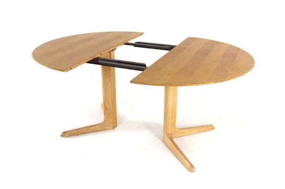Image 1 of Danish oak round 2x extendable dining table dining table vintage