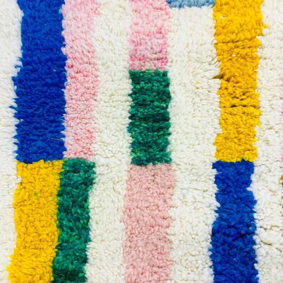 Handcrafted Moroccan rug decorated 200cm x 300cm – Rugs & carpets, Wool (photo 7 of 9)