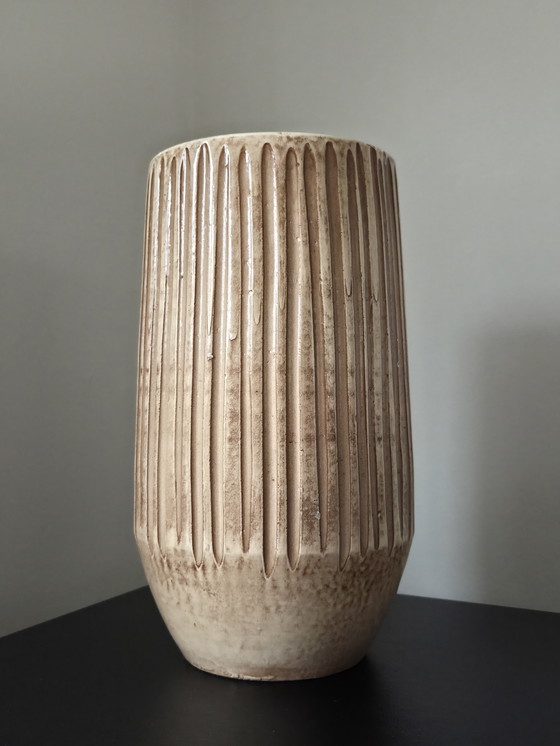 Image 1 of Vintage ribbed vase