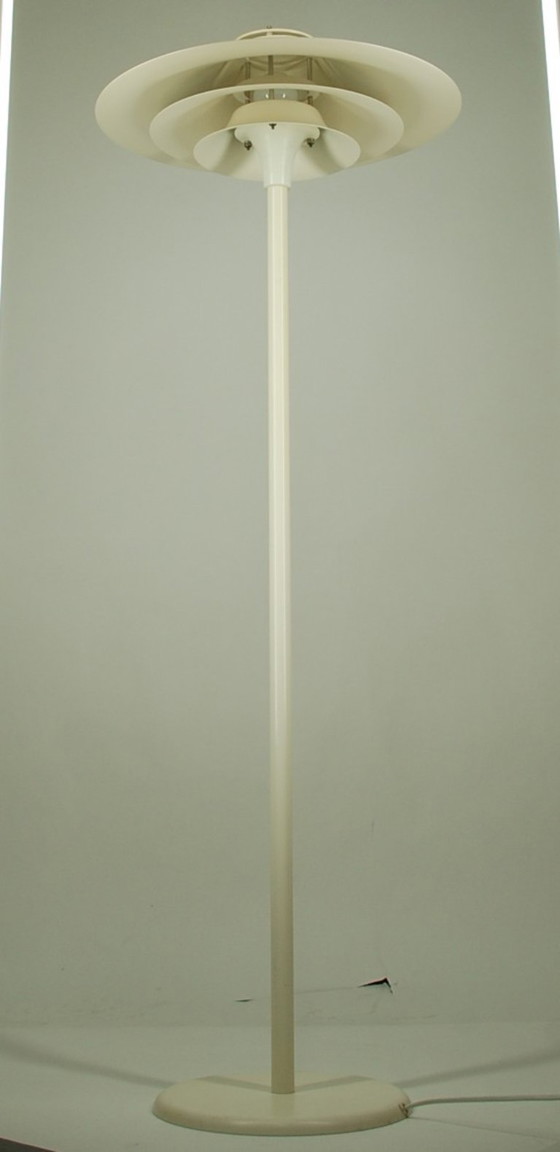 Image 1 of Lampadaire danois Lyfa vintage des années 1970